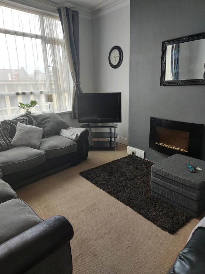 Apartamento Sandyrise Holiday Lets Scarborough Exterior foto